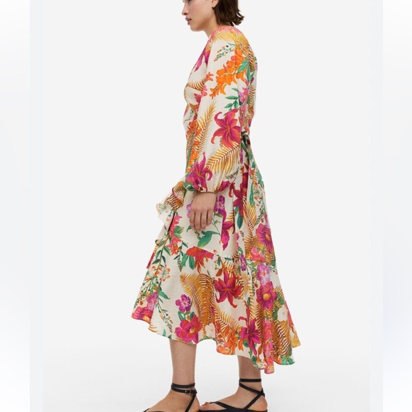 H&M Maxi Wrap Dress Size Large Floral Raglan Tiered - Picture 2 of 8
